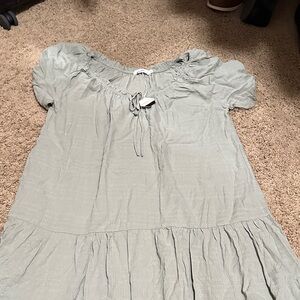 Nwt pink blush Green Ruffle maternity dress